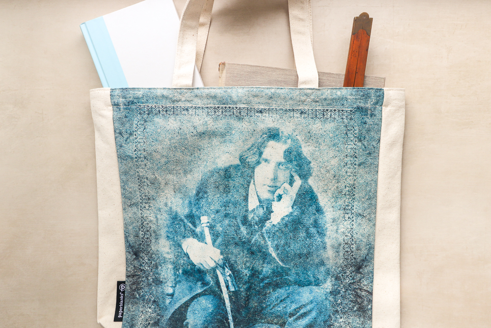 Wilde, L'Importanza di Chiamarsi Ernesto - Design Inspiration -